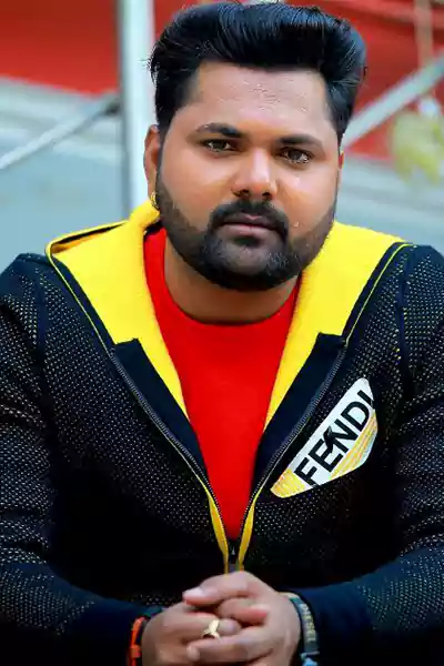 Samar Singh Net Worth, Age, Wiki, Photos, Awards & Controversy Today ...