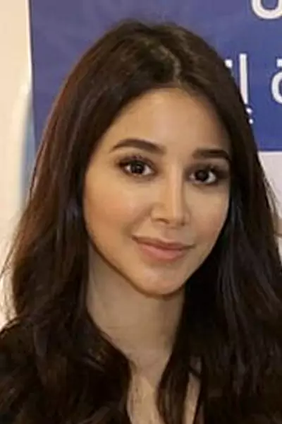 Aseel Omran photo gallery